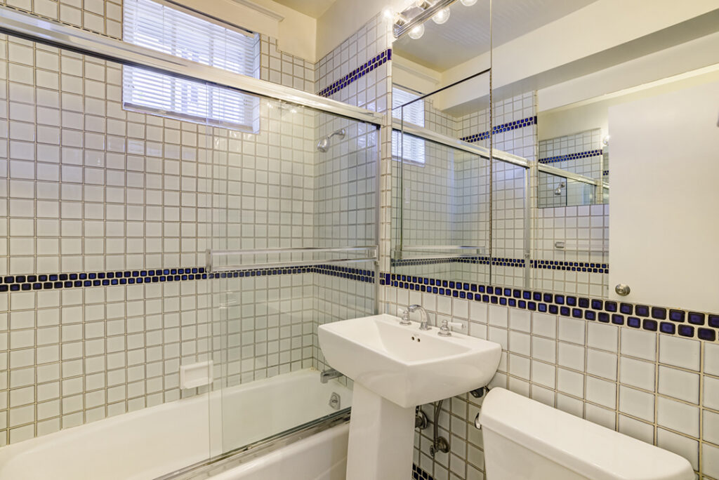 Bathroom in Mark Hopkins apartment